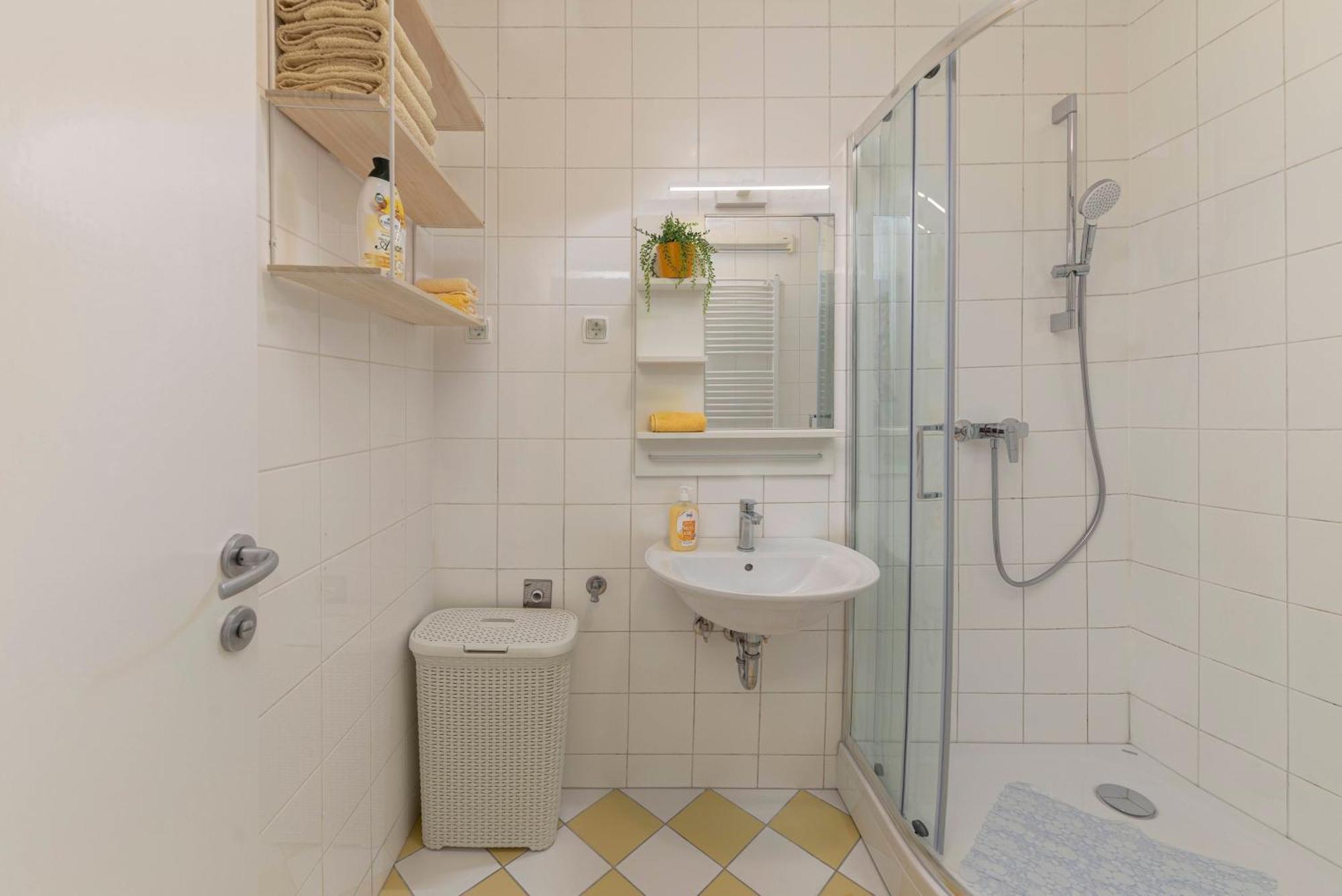 Cozy Garden Flat Apartment Ljubljana Exterior photo